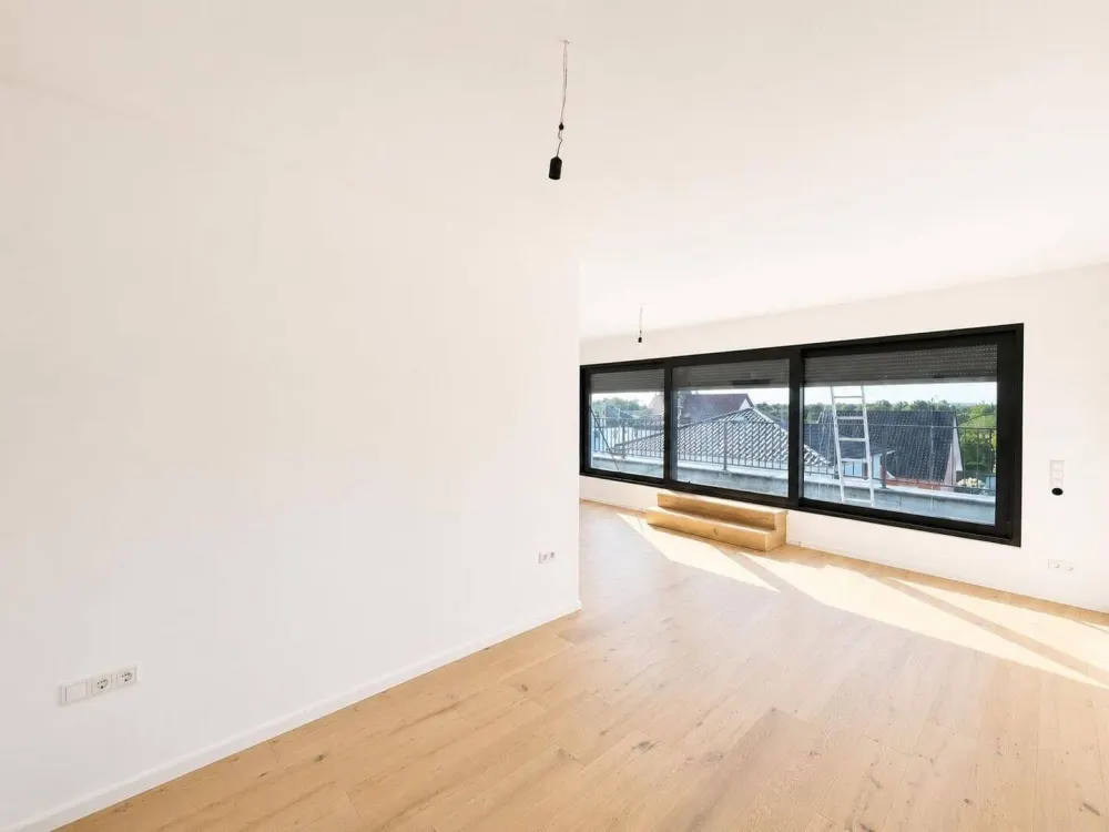 Top 3 Zimmer Wohnung mit Dachterrasse