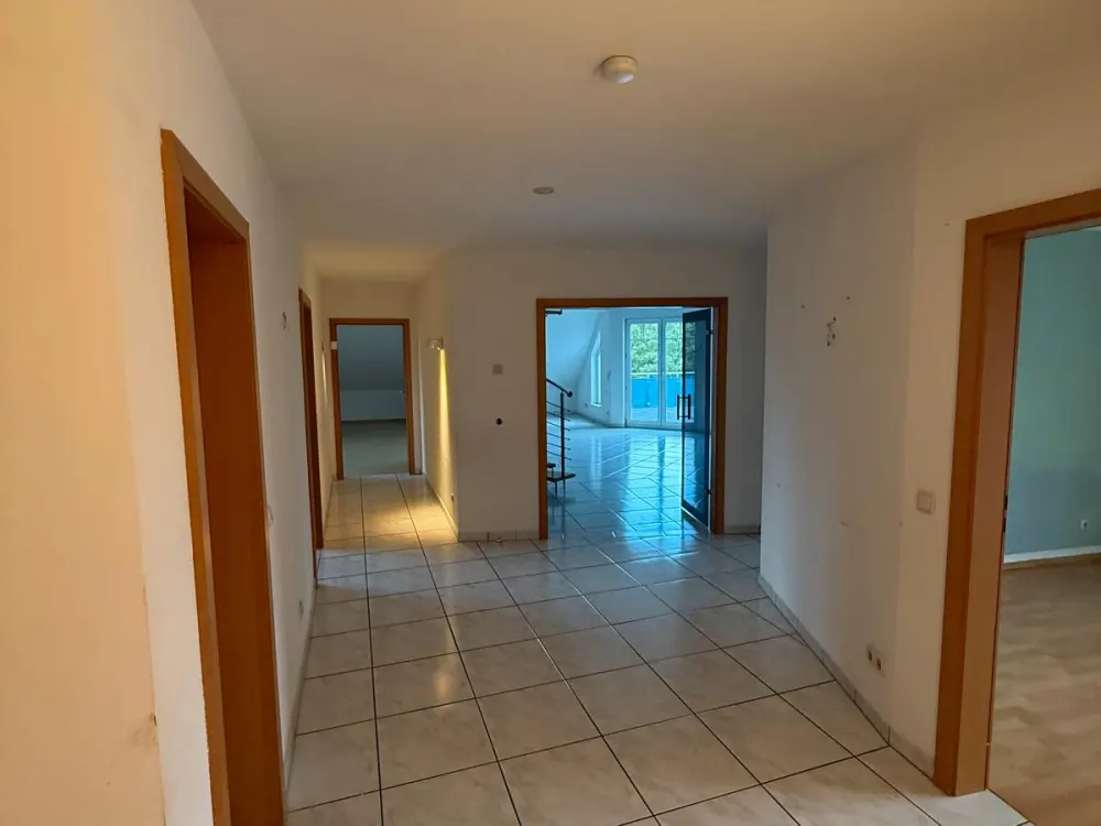 Großzügige 140 m² Wohnung mit 2 Dachterrassen