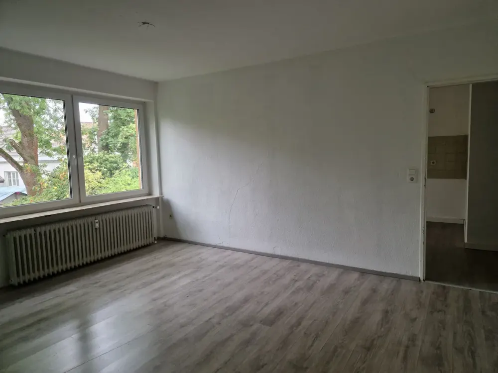 Zuhause mit zwei Zimmern und Balkon in Sarstedt