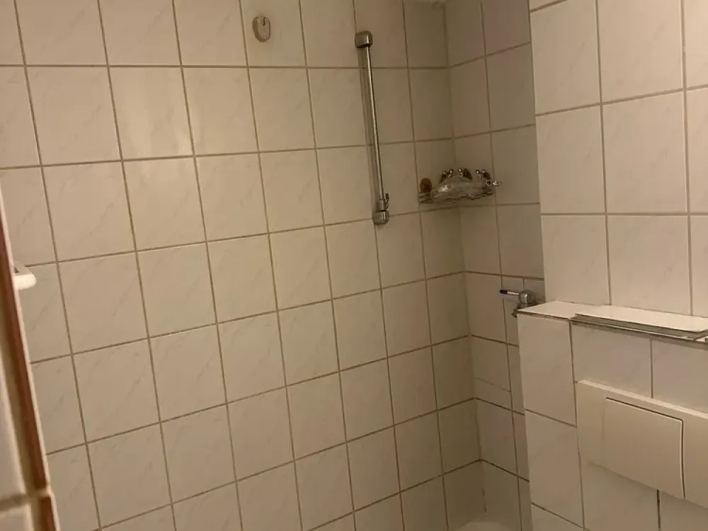 Charmante 1 Zimmer Wohnung mit Aufzug und Küche