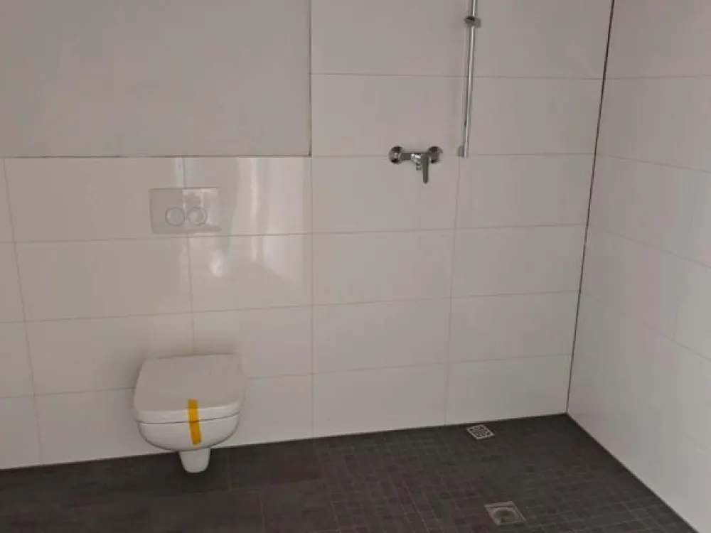bezugsfertiger Neubau - 1-Zimmer-EG. Appartement mit Terrasse, ebenerdig