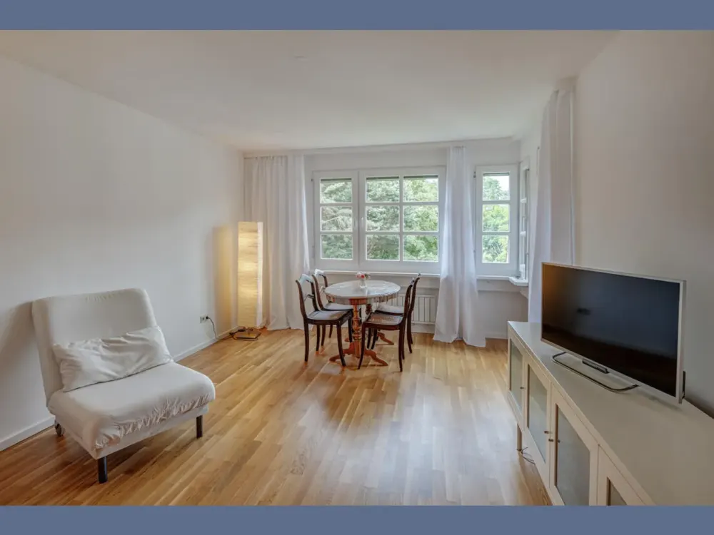 Furnished: Bright 2-Room Apartment in M-Thalkirchen