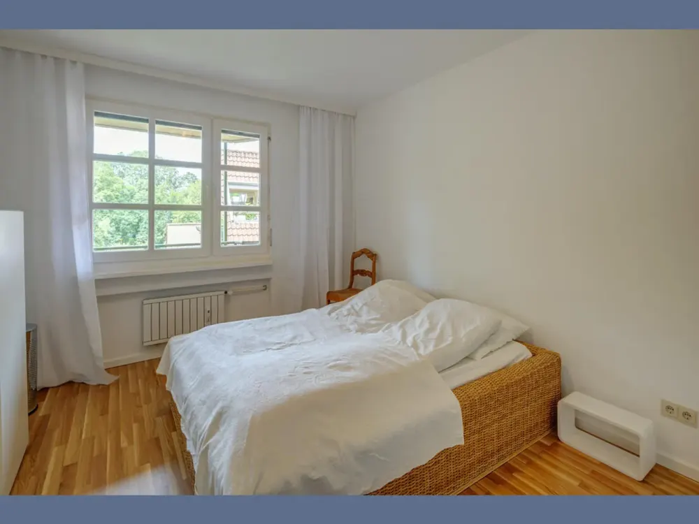 Furnished: Bright 2-Room Apartment in M-Thalkirchen
