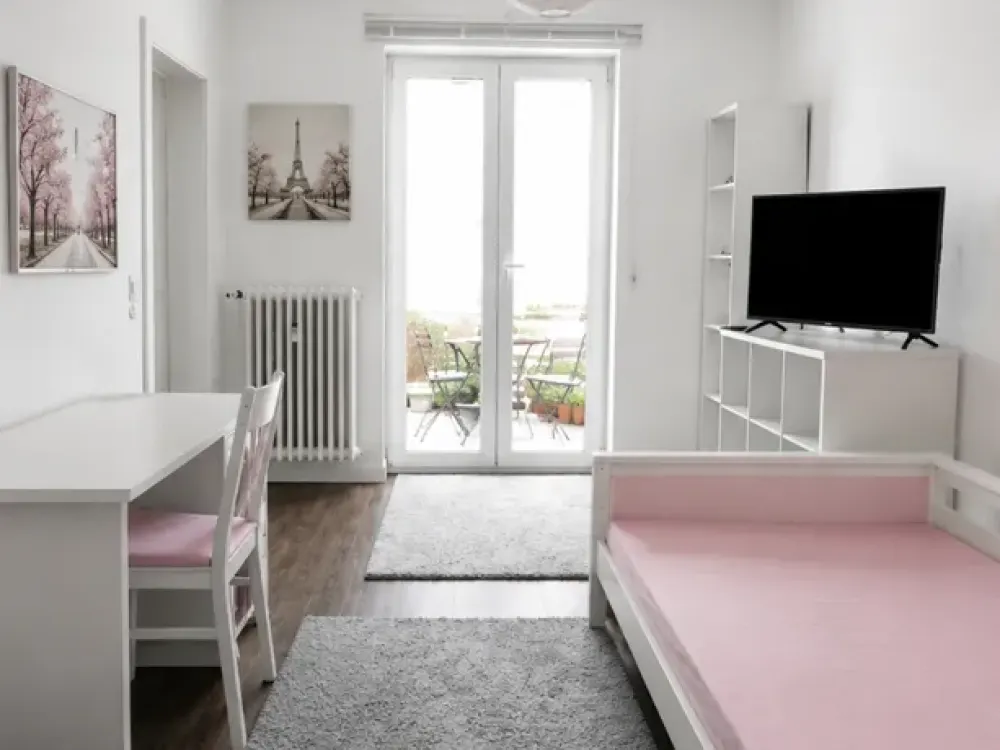 Großzügige 4-Zimmmerwohnung mit Balkon und zwei Loggien in Fuhlsbüttel