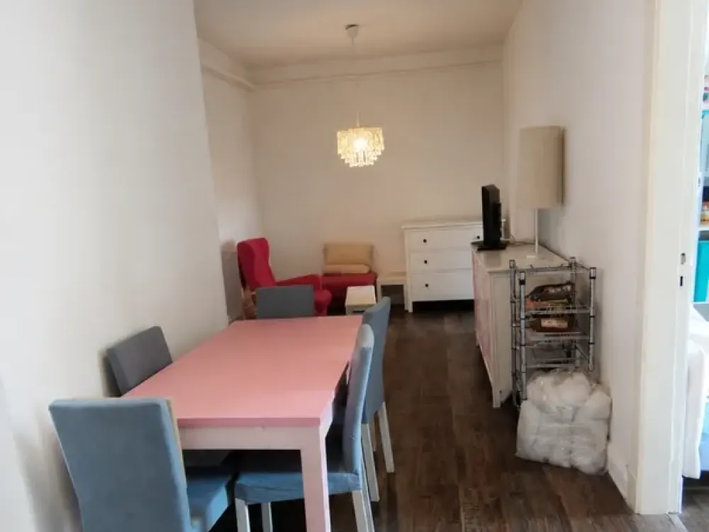 Großzügige 4-Zimmmerwohnung mit Balkon und zwei Loggien in Fuhlsbüttel