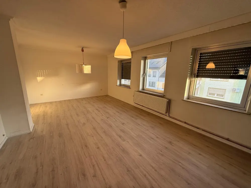 2 ZKB Wohnung (75 m²) mit Wintergarten in Saarlouis - Fraulautern