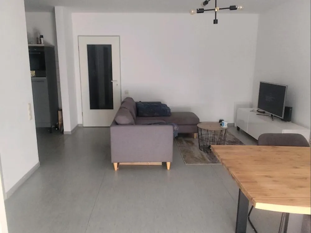 Nachmieter gesucht, 2-Zimmer-EG mit Terrasse