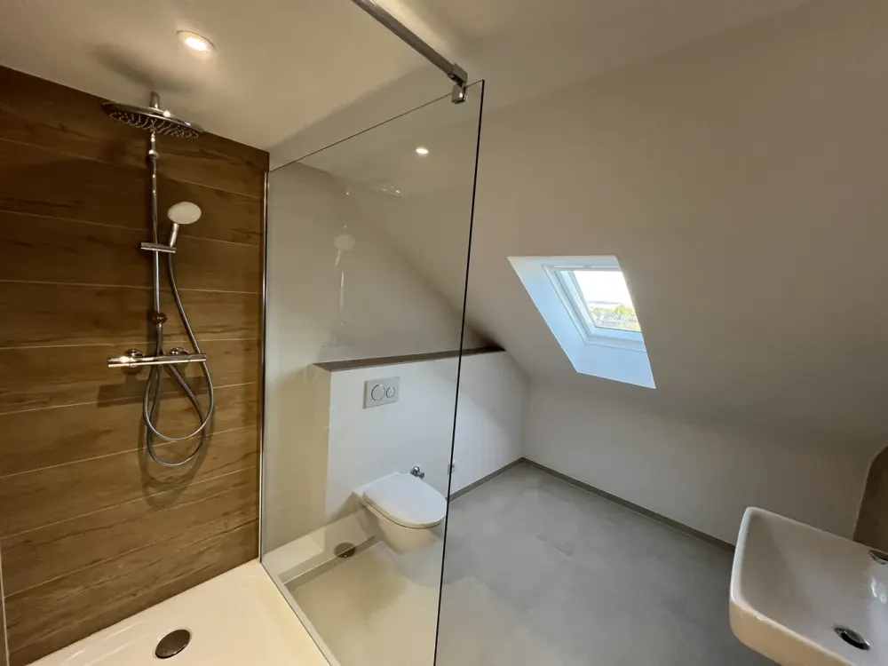Viel Platz für den Alltag: 4-Zimmer-Dachgeschosswohnung in Wöllstadt