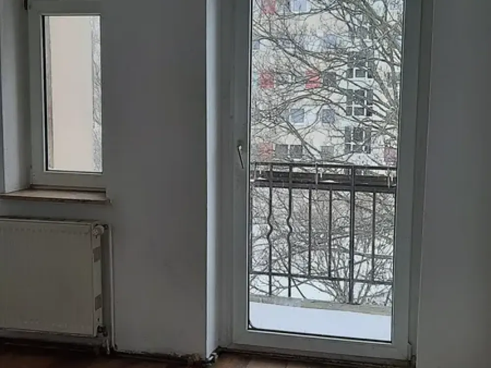 شقة بأربع غرف في موقع أخضر