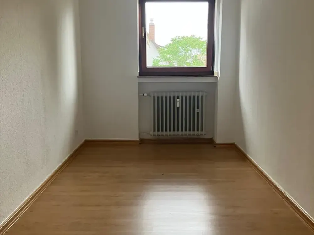 Beautiful bright 3-room apartment in a quiet residential area
