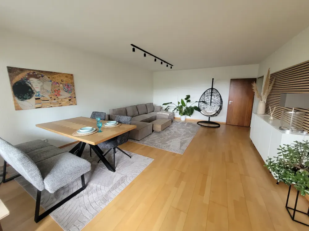 Lively Everyday Life in Kettwig: 2-Room Apartment with Balcony, Fully Furnished!