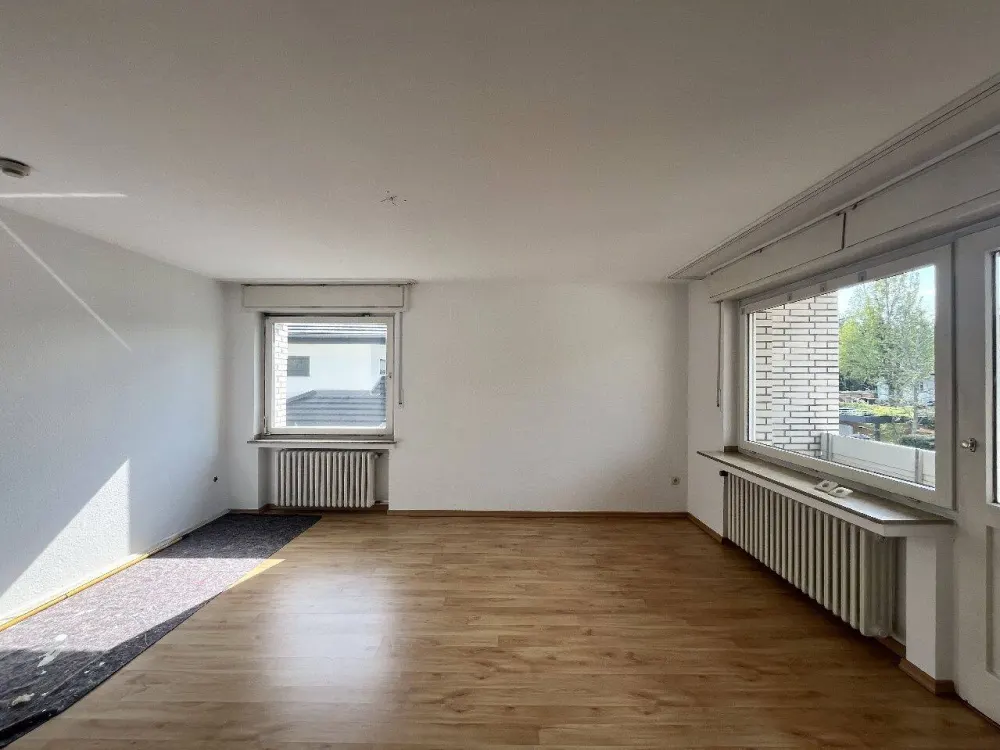 3,5 Zimmer, 93 m² OG Whg, in PB -Schöne Aussicht-