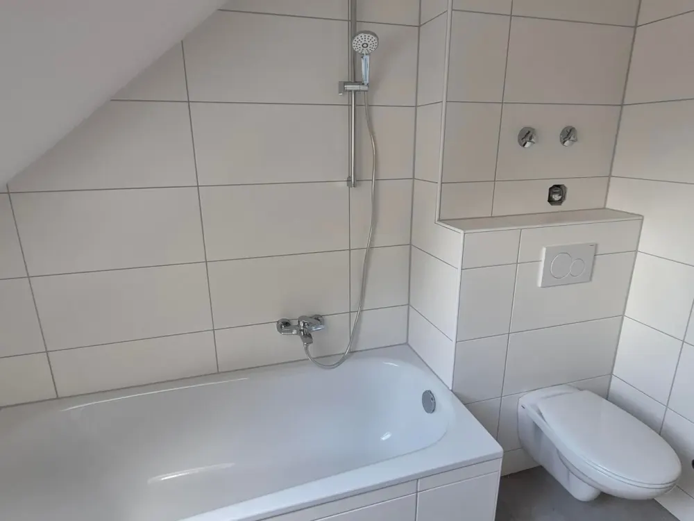 Frisch sanierte Wohnung sucht Nachmieter!