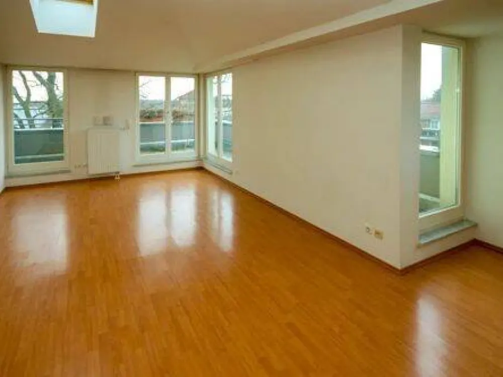 Penthouse-Feeling! 3 Zimmer, große Dachterrasse & barrierefrei