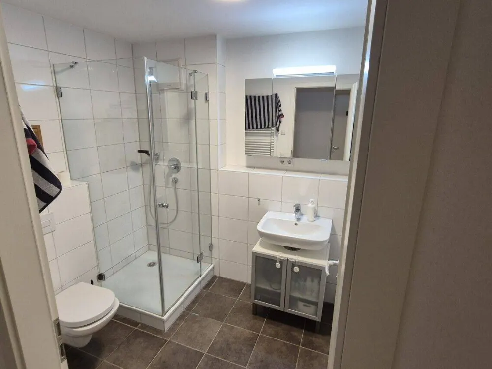 Helle 4-Zimmer-Wohnung mit großem Balkon in Stuttgart