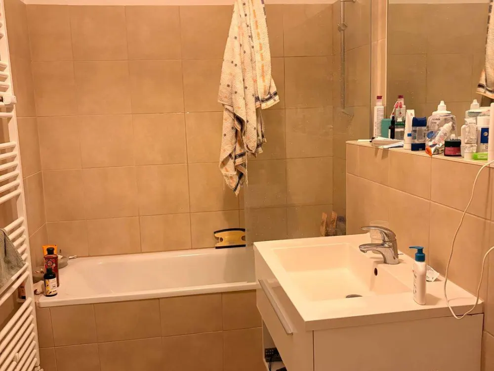 EXCHANGE: Offering 2 Rooms in Moabit for a Smaller Apartment in Berlin