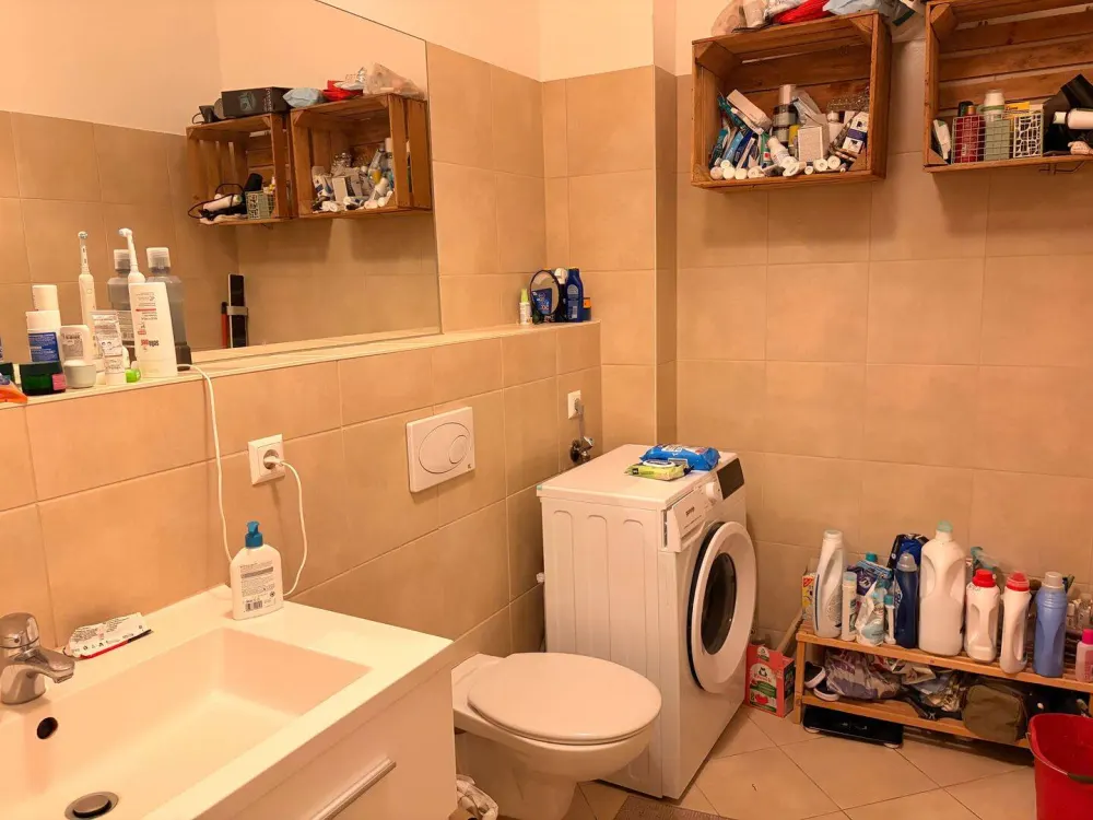 EXCHANGE: Offering 2 Rooms in Moabit for a Smaller Apartment in Berlin