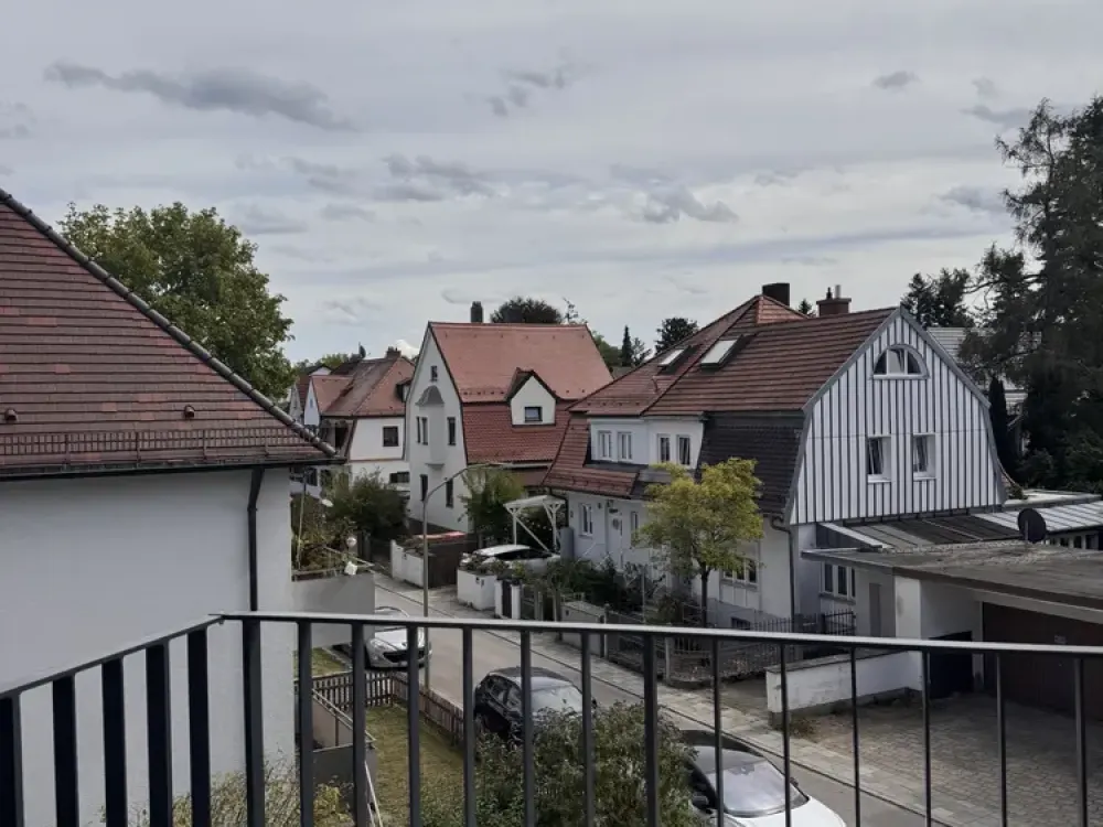 Helle 2-Zimmer-Wohnung mit Terrasse in München-Obermenzing- Nachmieter gesucht ab 01.11.2026