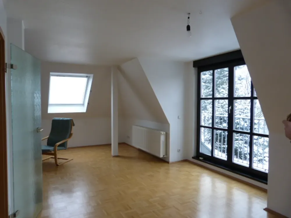 Geräumige Einlieger- Dachgeschosswohnung in bevorzugter Lage von Dortmund