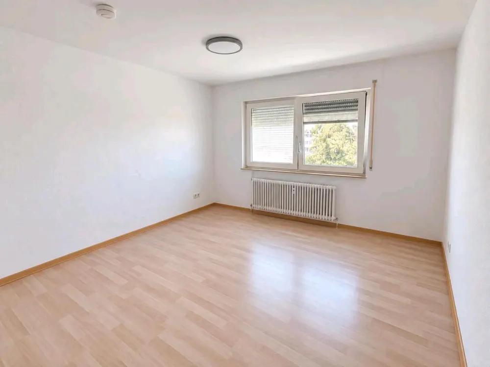 Looking for a New Tenant for 2-Room Apartment