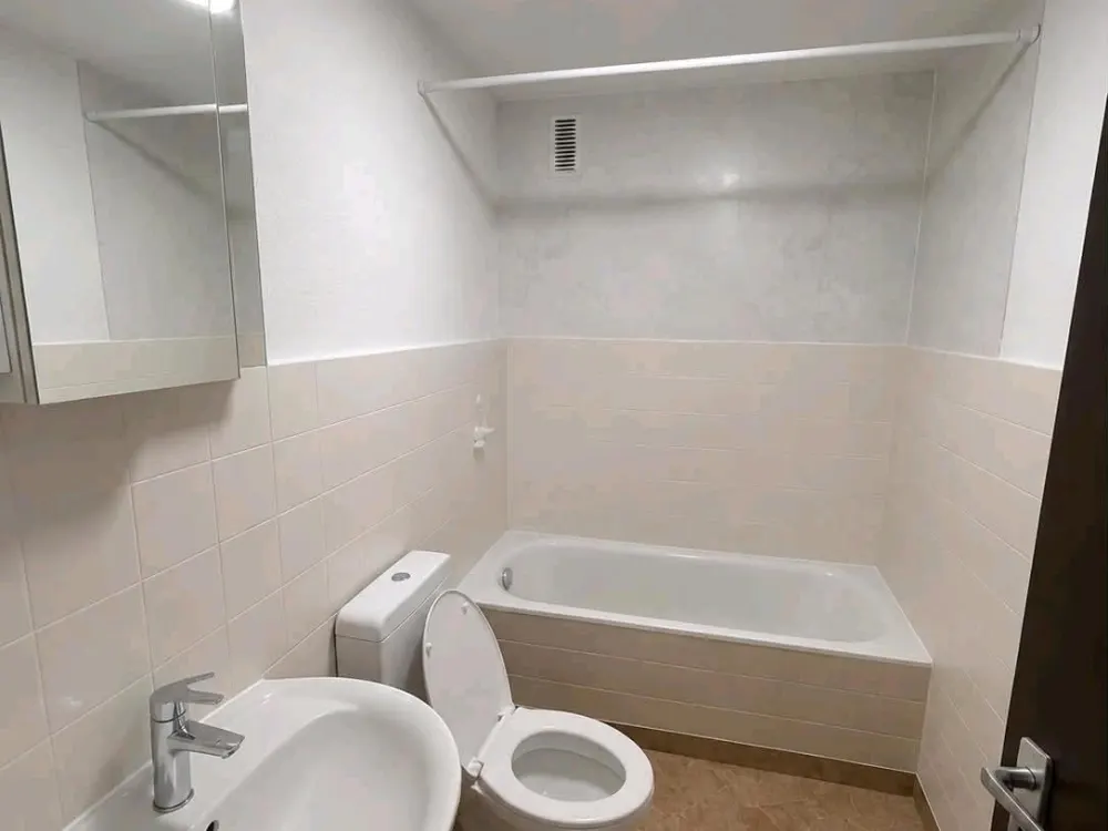 Looking for a New Tenant for 2-Room Apartment