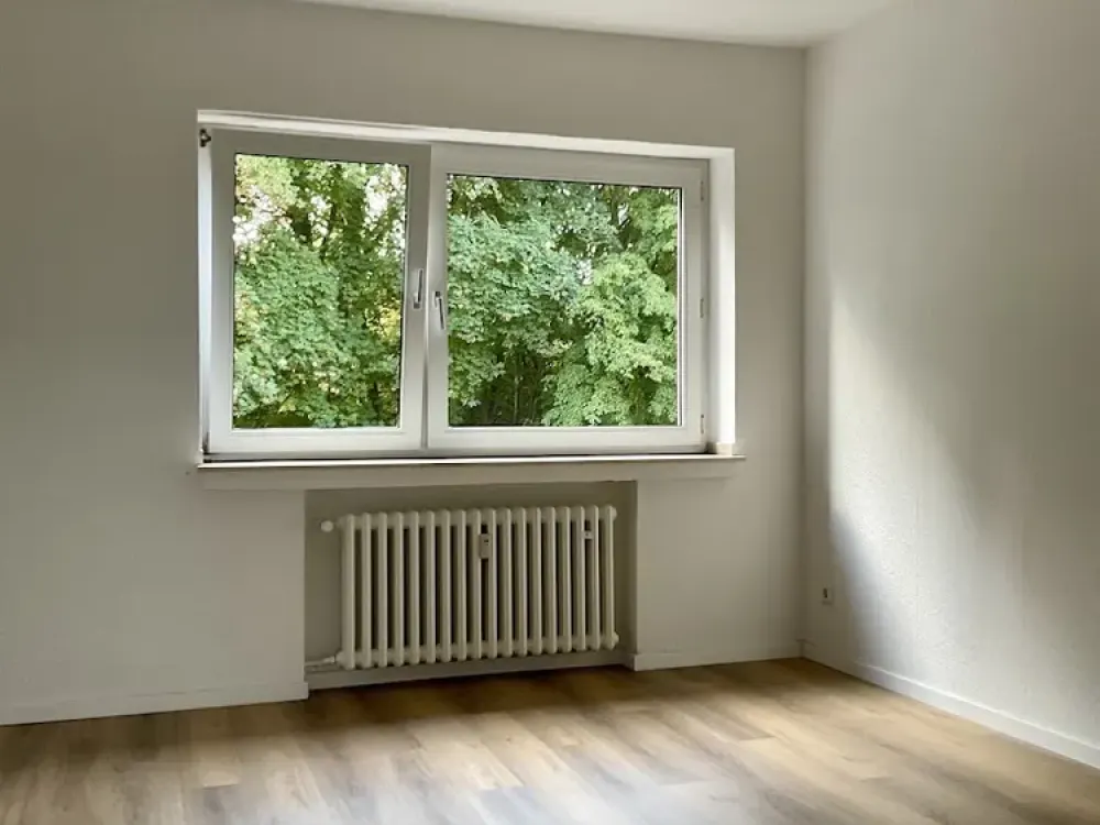 Schön geschnitten und ruhig gelegen.