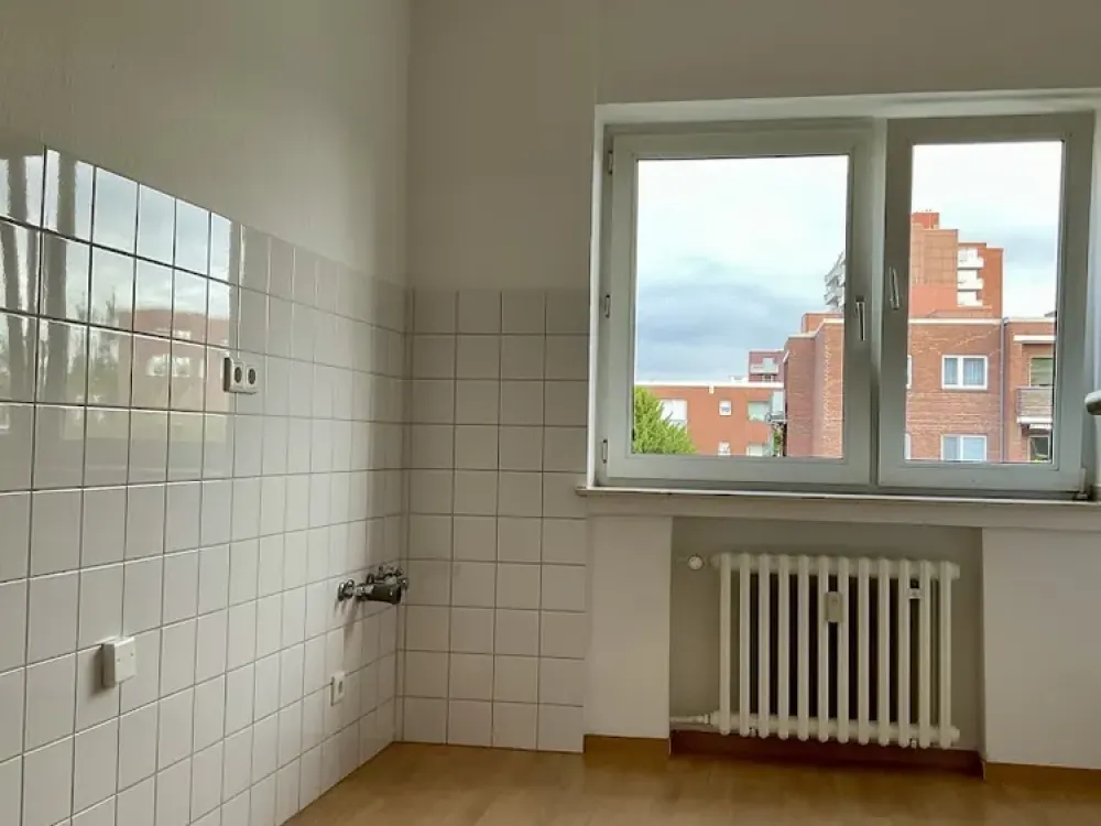 Schön geschnitten und ruhig gelegen.