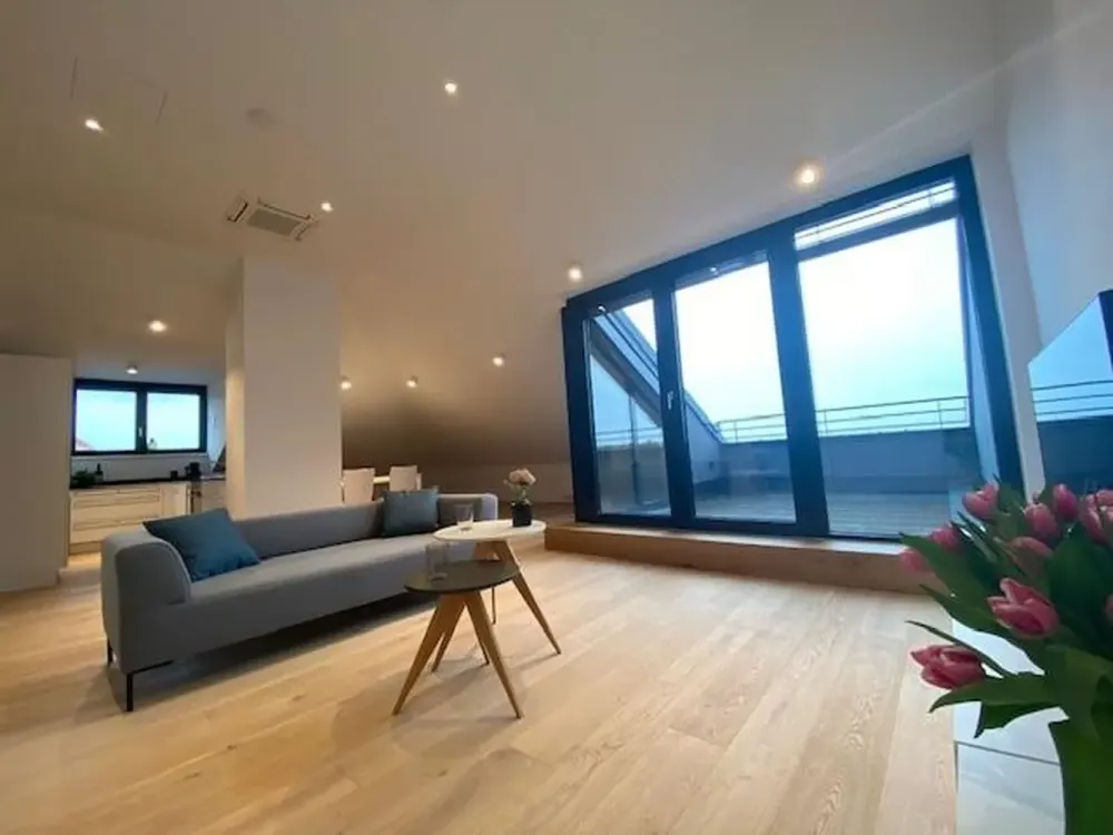 Traumhaft schöne Penthousewohnung mit Dachterrasse