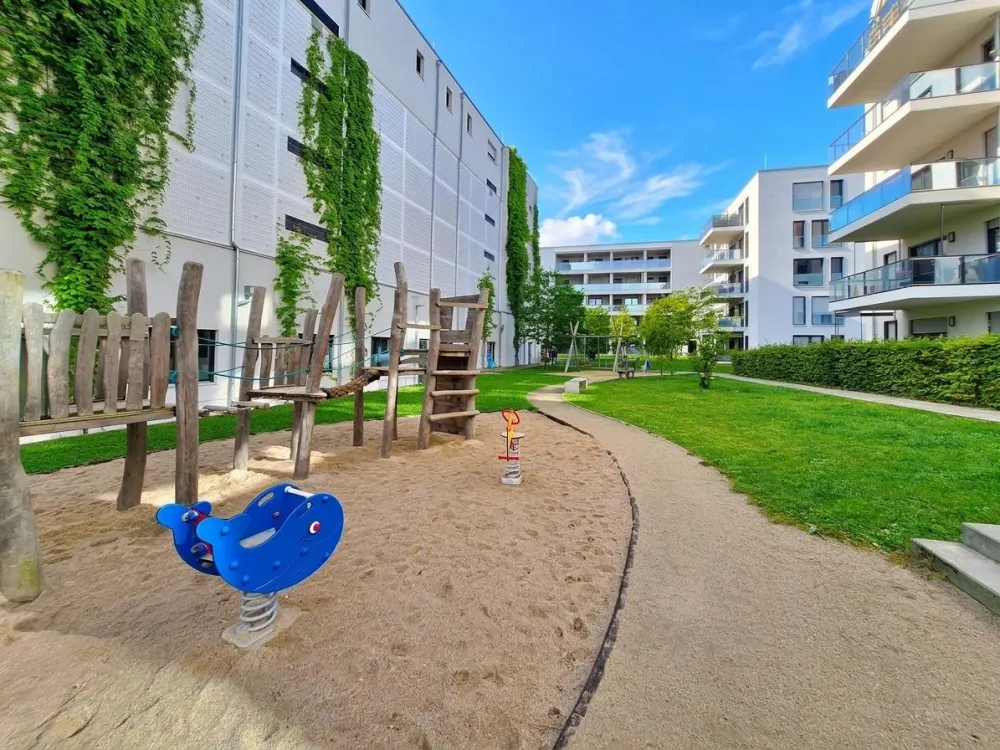 Großzügige Etagenwohnung zur Miete mit Dachterrasse in Leipzig Gohlis - Wentzel Dr.