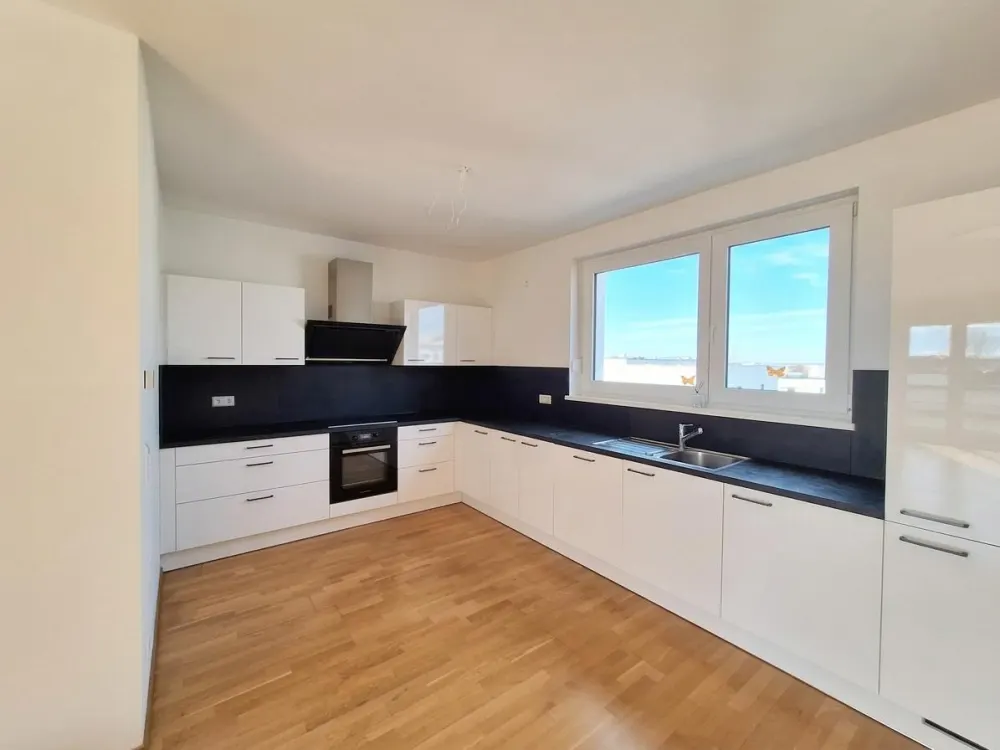Großzügige Etagenwohnung zur Miete mit Dachterrasse in Leipzig Gohlis - Wentzel Dr.