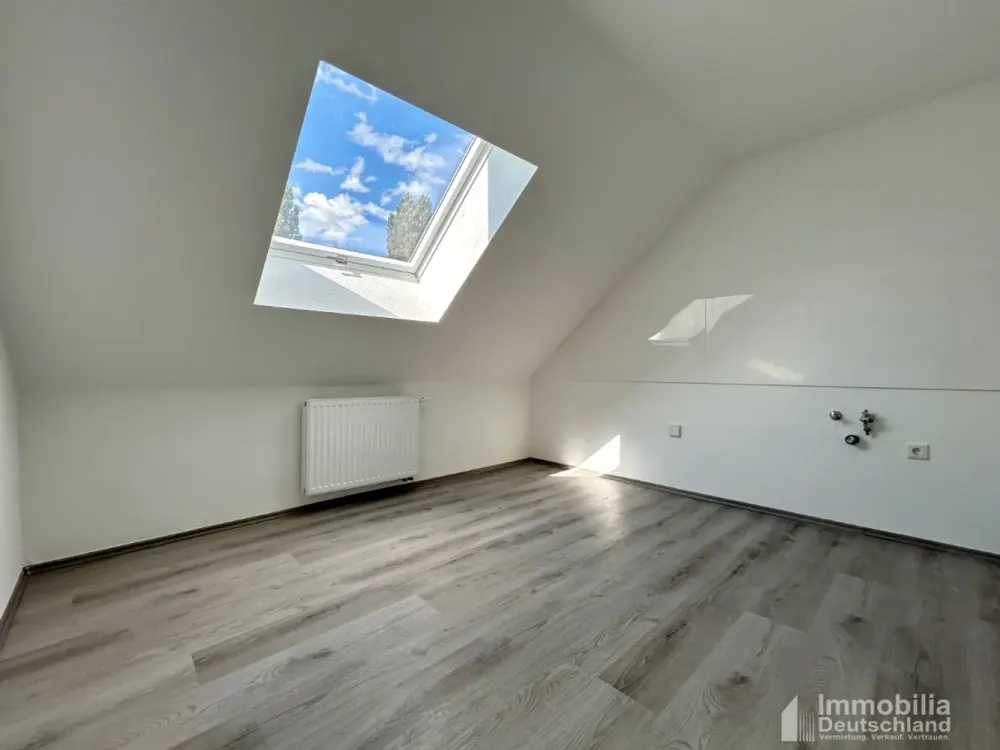 Erstbezug: Modernes Singleappartement im neu ausgebauten Dachgeschoss