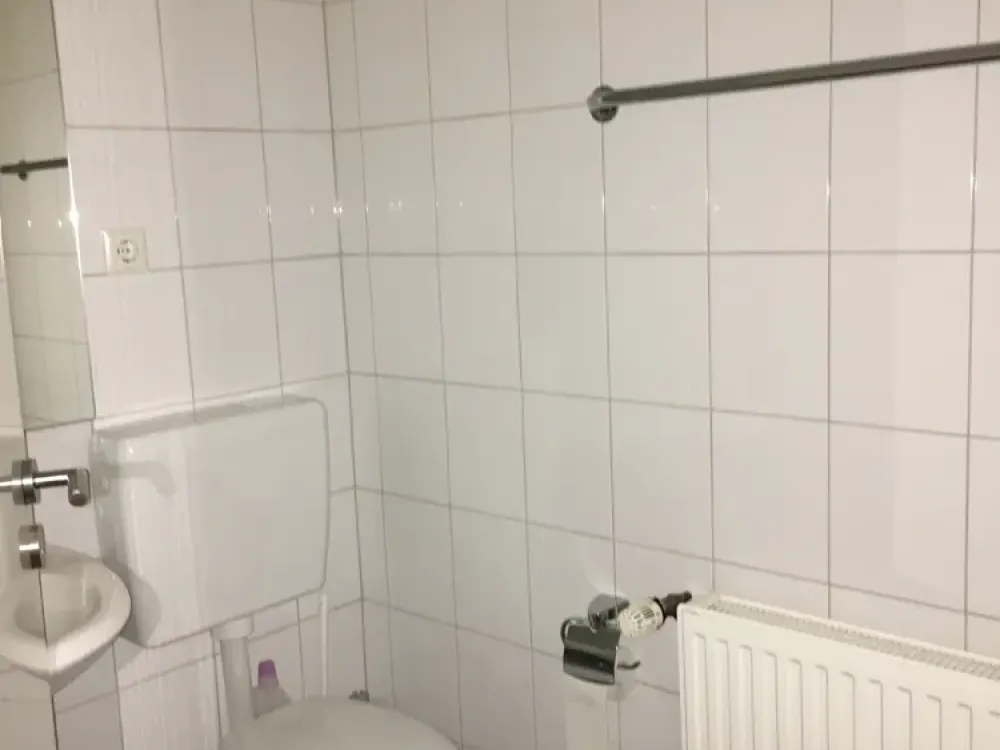 Schöne 2-Zimmer-Dachgeschosswohnung in Krefeld in zentraler Lage!