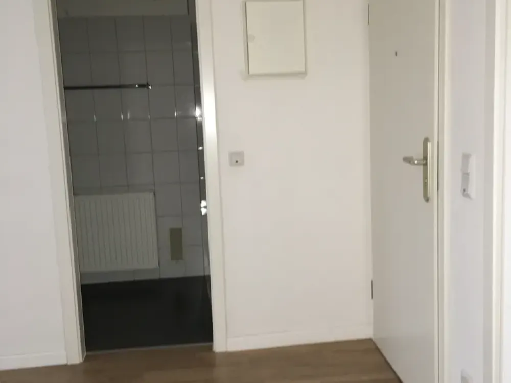 Schöne 2-Zimmer-Dachgeschosswohnung in Krefeld in zentraler Lage!
