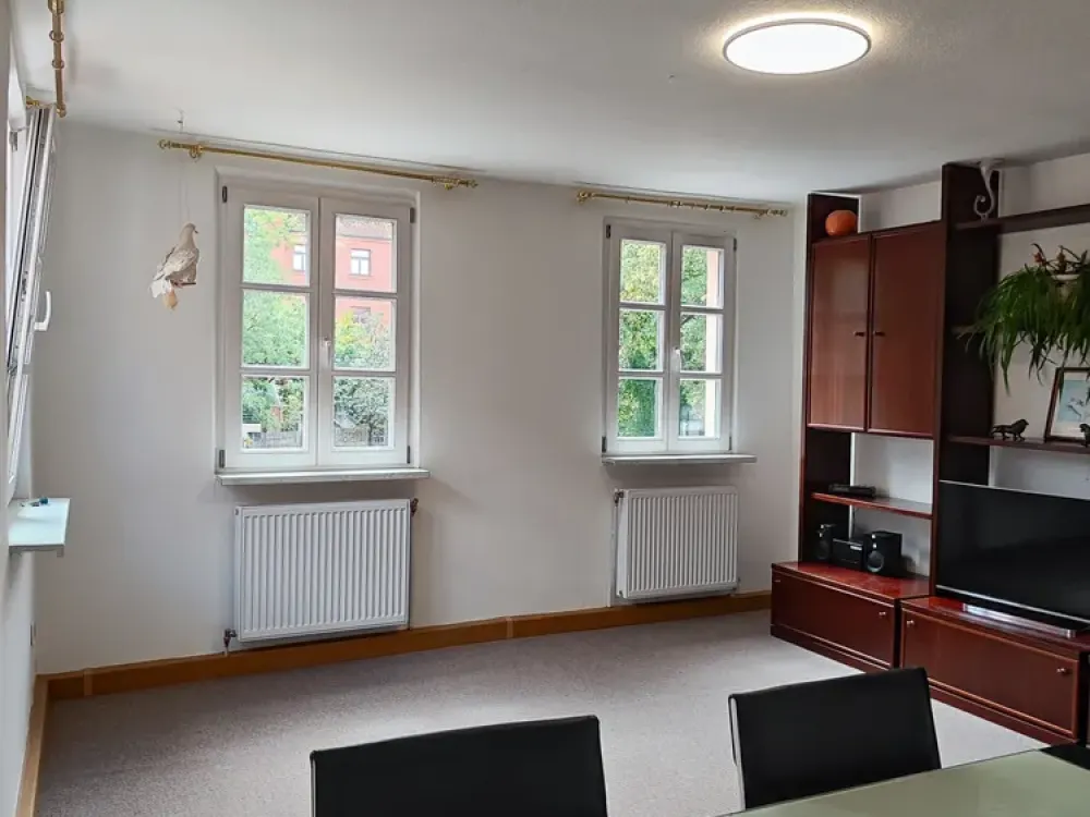 Schwabach Innenstadt: Helle 3-Zimmer-Wohnung im ersten Stock