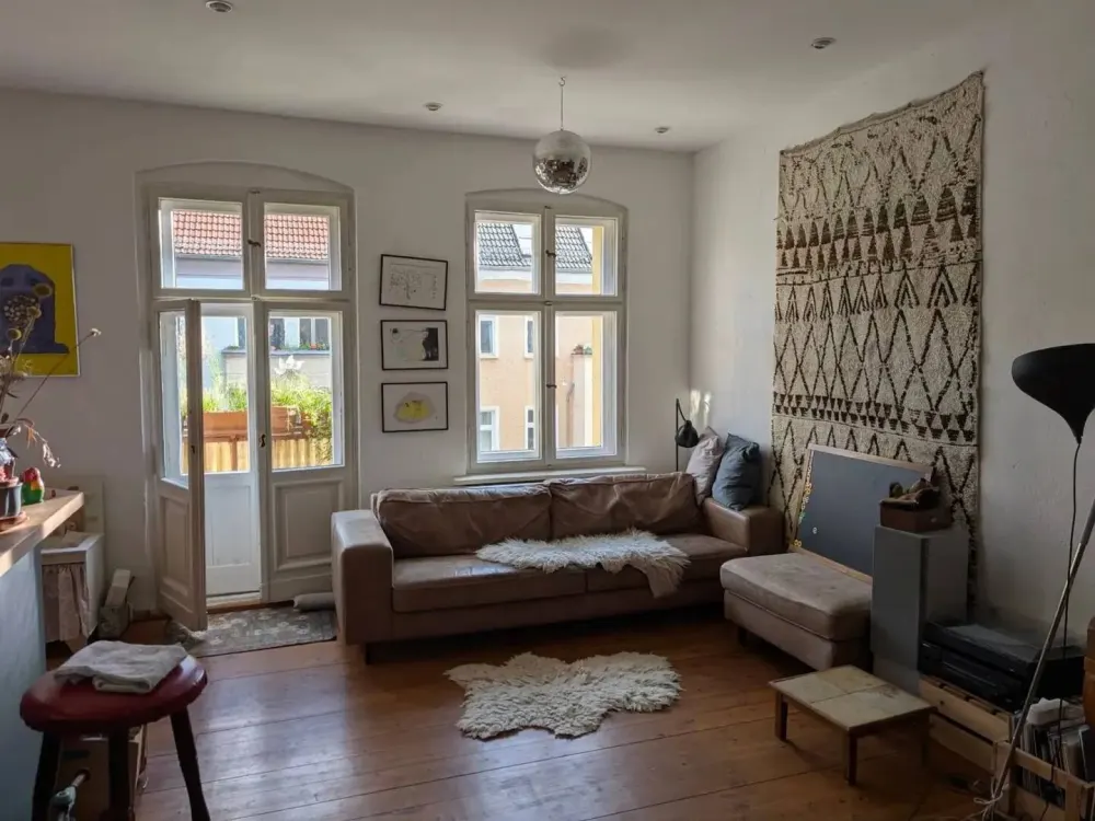 12 months, central, 130m2, furnished
