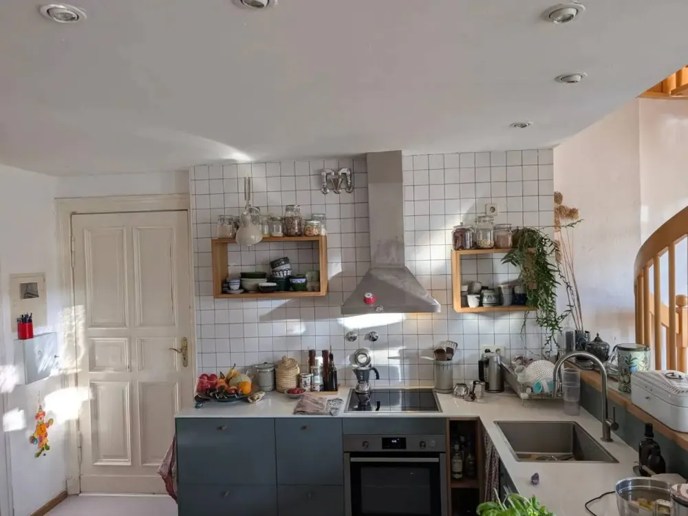 12 months, central, 130m2, furnished