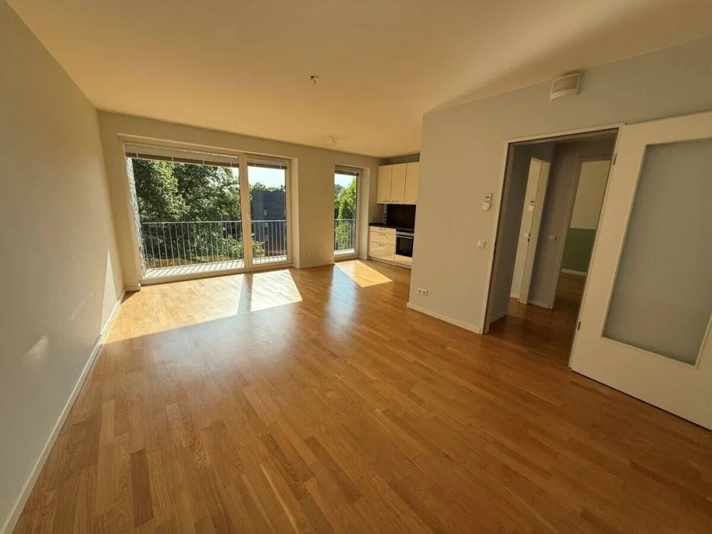 Hochwertig ausgestattete 4-Zimmerwohnung im Winterhuder Weg zu vermieten!