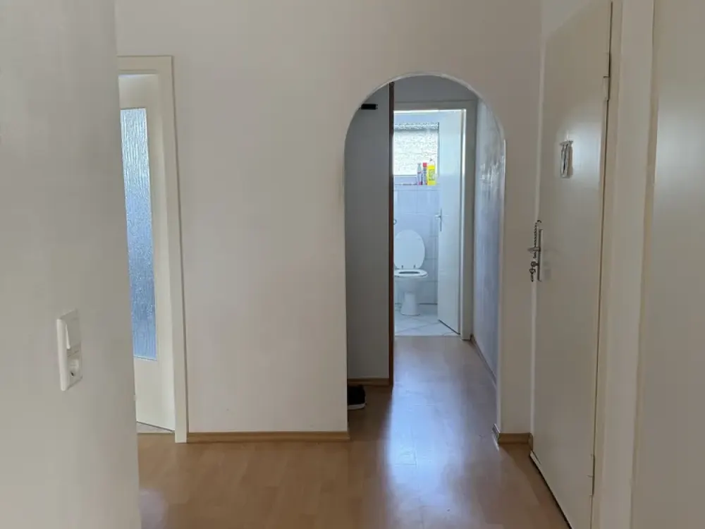 Beautiful 3-Room Apartment with Balcony in Leverkusen-Opladen in a Preferred, Quiet Residential Area