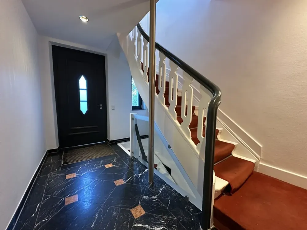 Exklusive 3-Zimmer-Maisonettewohnung mit Parkblick in Meerbusch Alt-Meererbusch