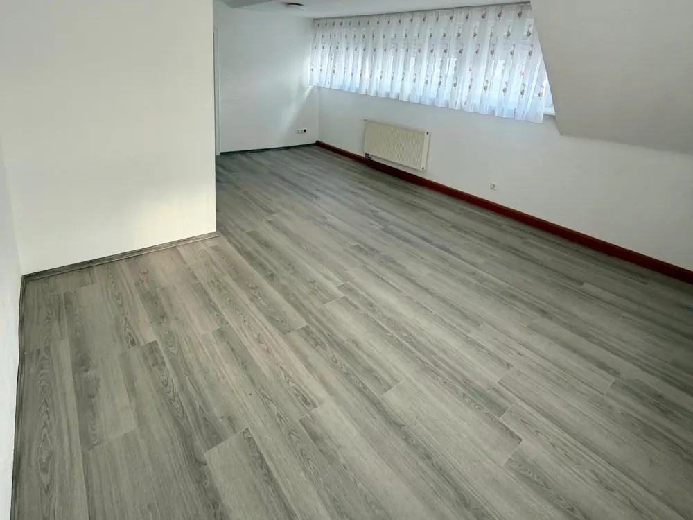 3-Zimmer Wohnung in Böblingen Stadtmitte 80qm mit EBK & Saniert