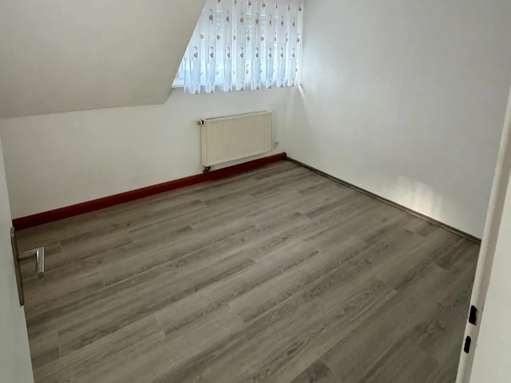 3-Zimmer Wohnung in Böblingen Stadtmitte 80qm mit EBK & Saniert