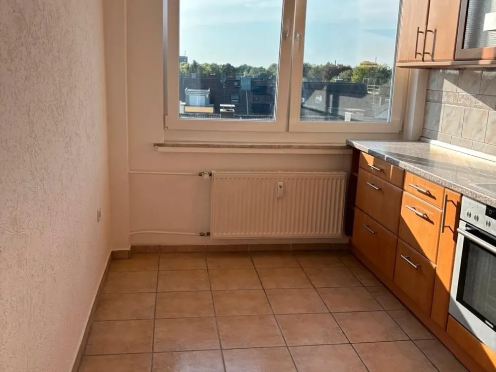 Helle 3-Zimmer Wohnung mit Balkon und Weitblick