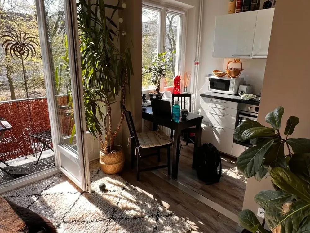 2-Zimmer Erstbezug nahe Fischmarkt und S-Bahn, ruhig, Balkon, inkl. Stellplatz und EBK