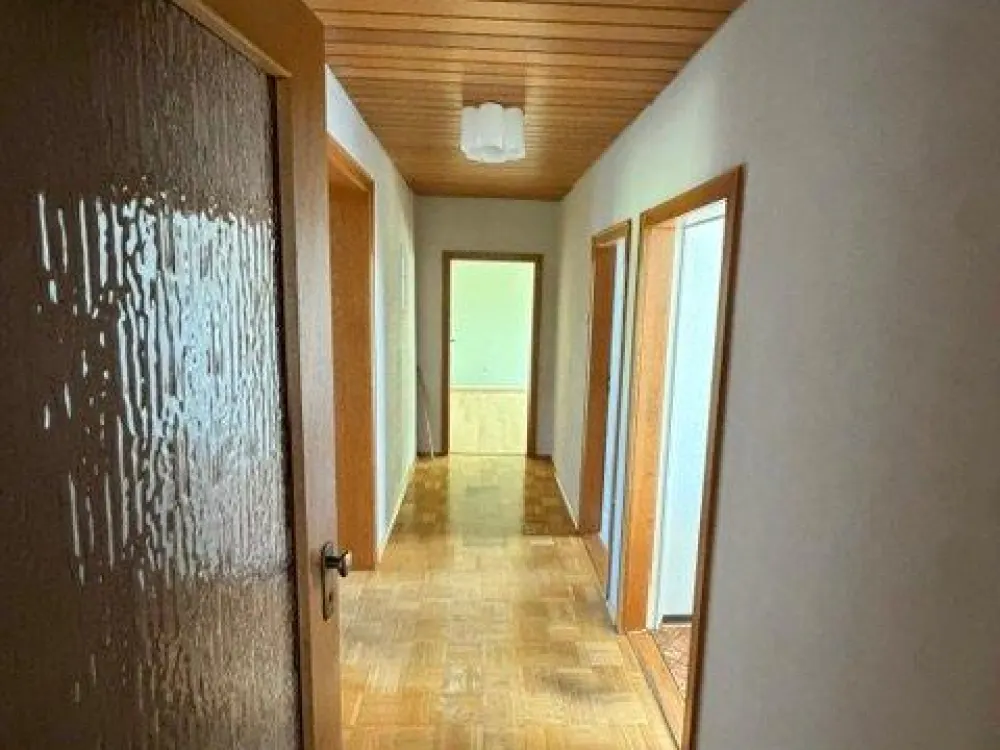 3,5 Zimmer Dachgeschoss Wohnung in Duisburg Rahm