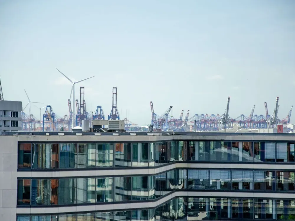 HafenCity - Skyline - Luxury - Architecture - Westfield - Community Spaces (Roof top, Gym, Café)