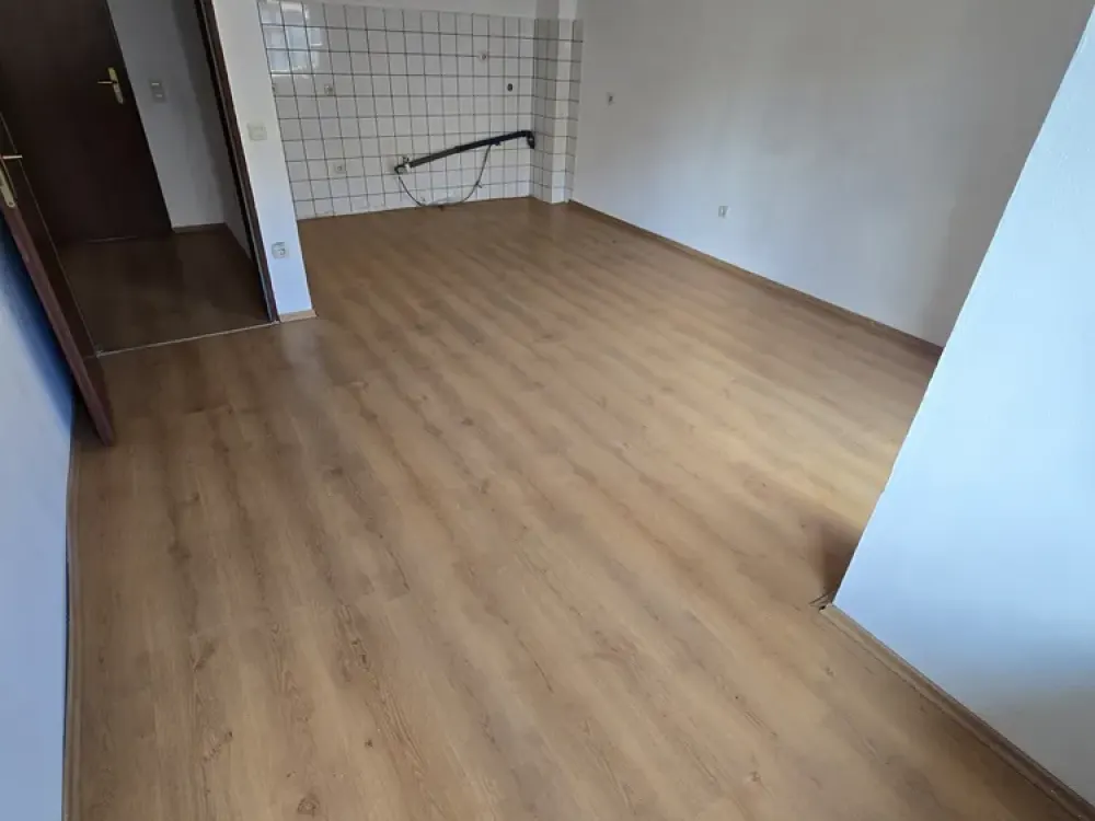 Bright 2-Room Apartment on the 1st Floor in Krefeld-Cracau