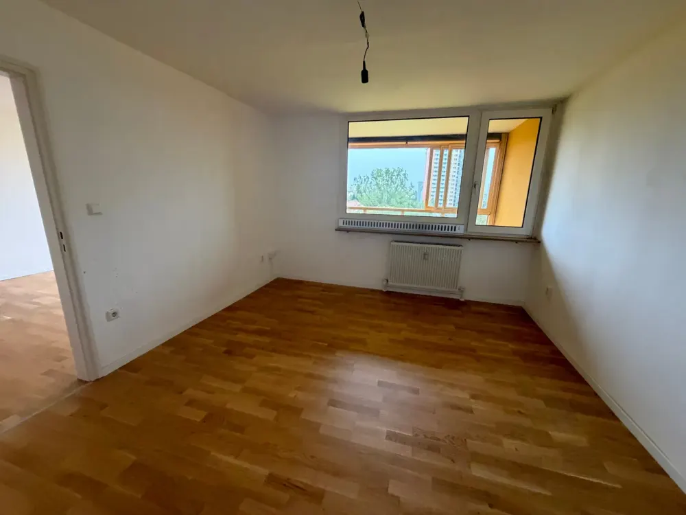 Kurzfristig bezugsfrei: Moderne Wohnung mit Einbauküche!