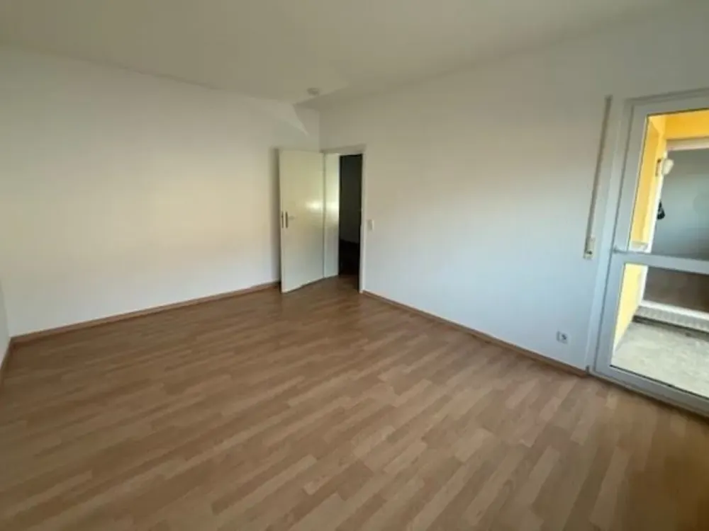2-Room Apartment with Balcony in Naunhof