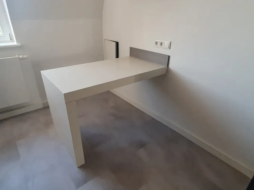 ~ wohnen in Seenähe ~ Einbauküche ~ Loggia ~ Auf in den Westen !
