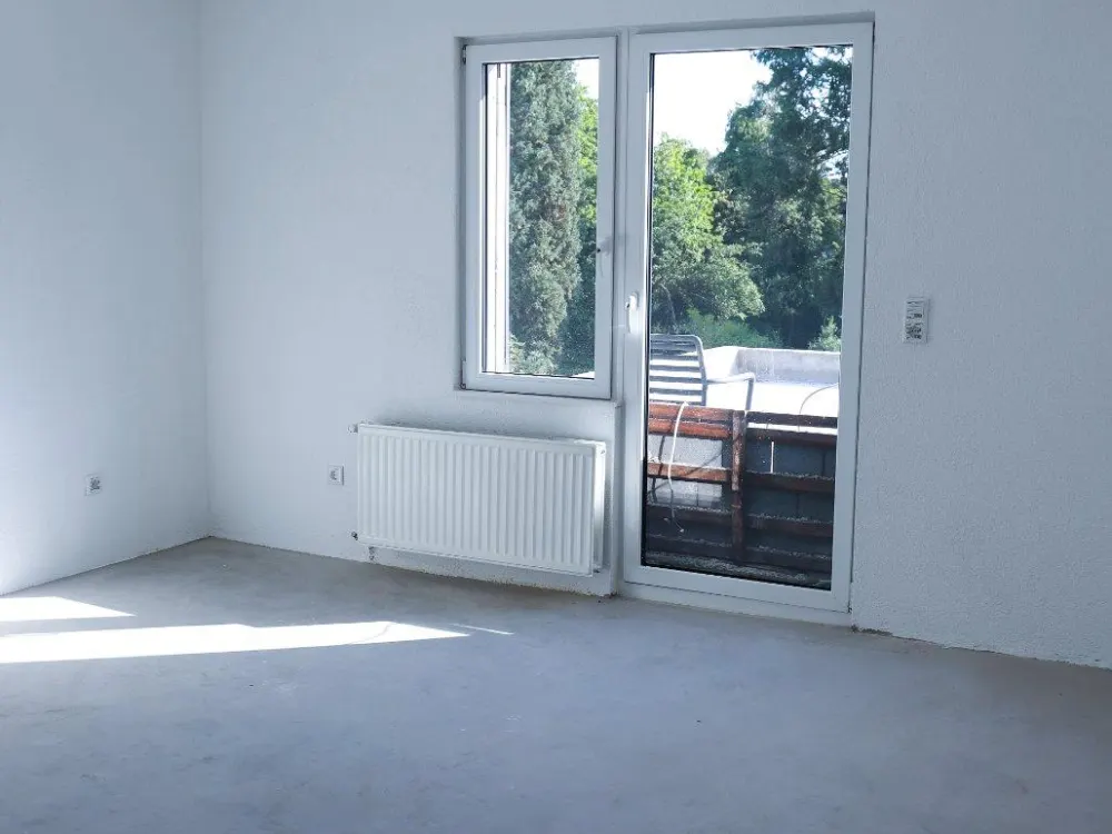Hochwertige 3‑Zimmer‑Wohnung mit 50qm Dachterrasse